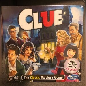 CLUE NWT/NIB board game (sealed)